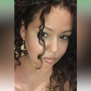 Vintage PIDIDDLY LINKS NY art nouveau Gold Crescent moon boho Gypsy earrings￼￼